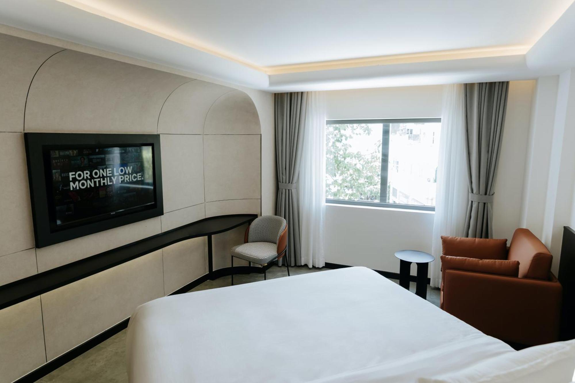 The Concept Hotel- Center